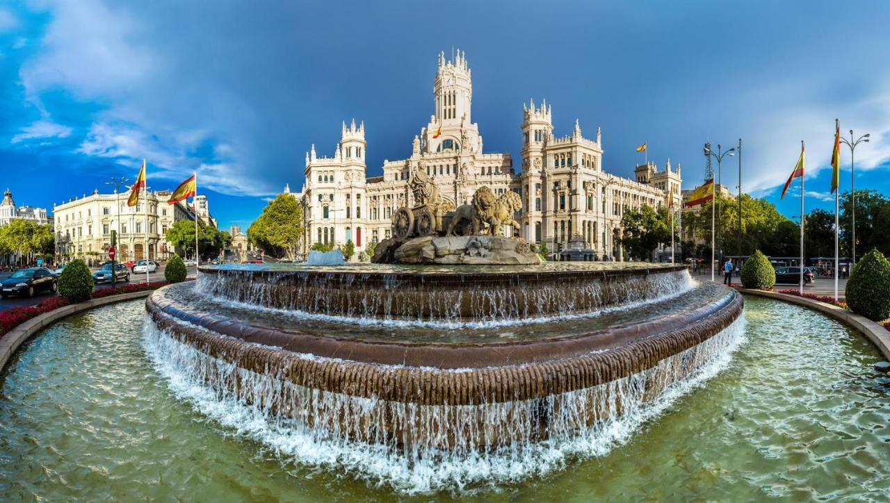 Bookingham ★Apartaments & Suites Madrid Buitenkant foto