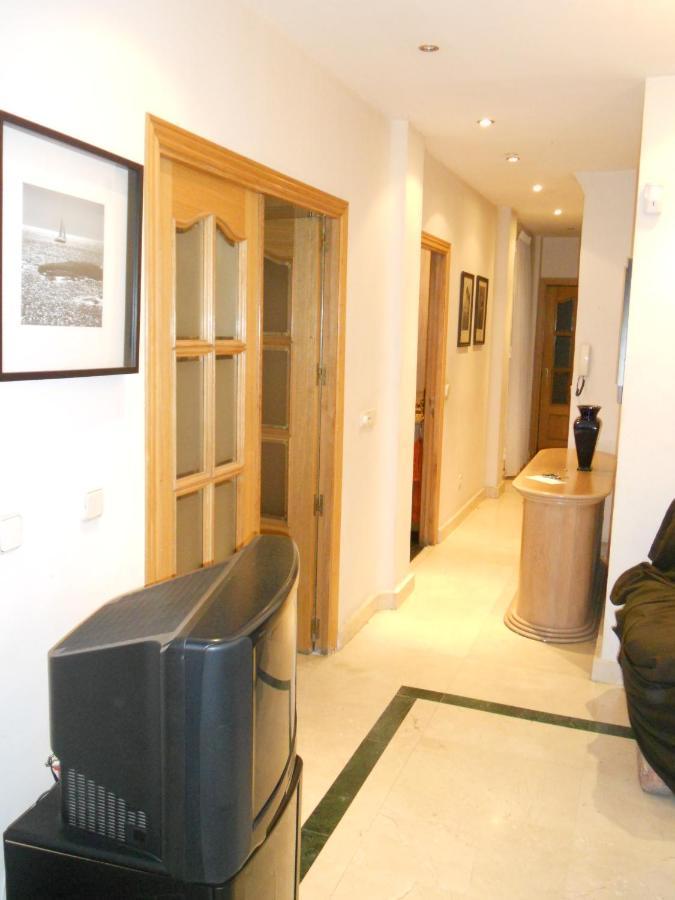 Bookingham ★Apartaments & Suites Madrid Buitenkant foto