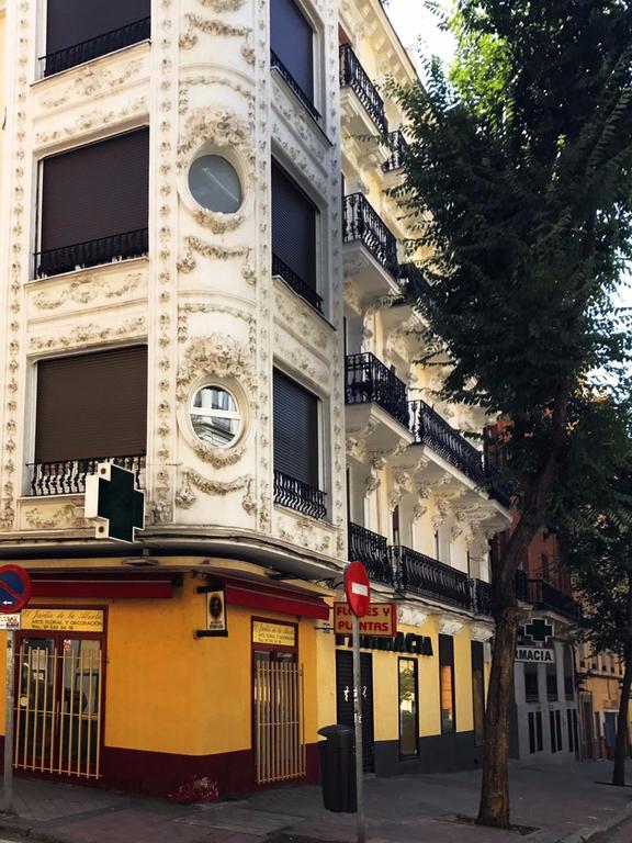 Bookingham ★Apartaments & Suites Madrid Buitenkant foto
